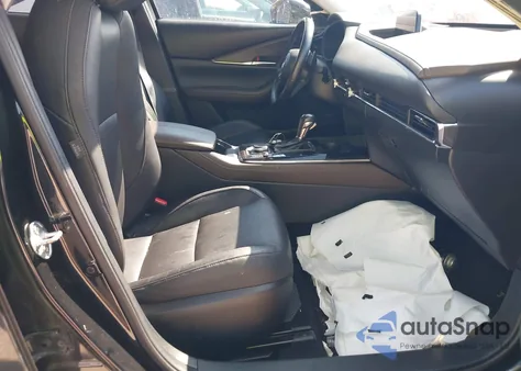 2022 Mazda Cx-30 Premium z USA, uszkodzony, nr VIN 3MVDMBDL7NM458515